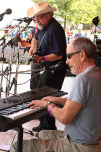 2011_619_chwn_wheatland.jpg (845746 bytes)