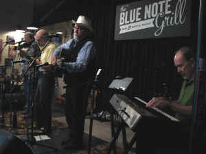 chwn200.jpg (226827 bytes)