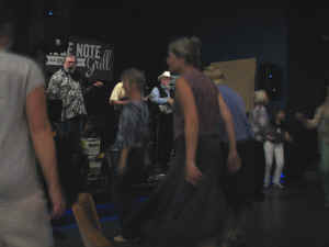 dancers240.jpg (108788 bytes)